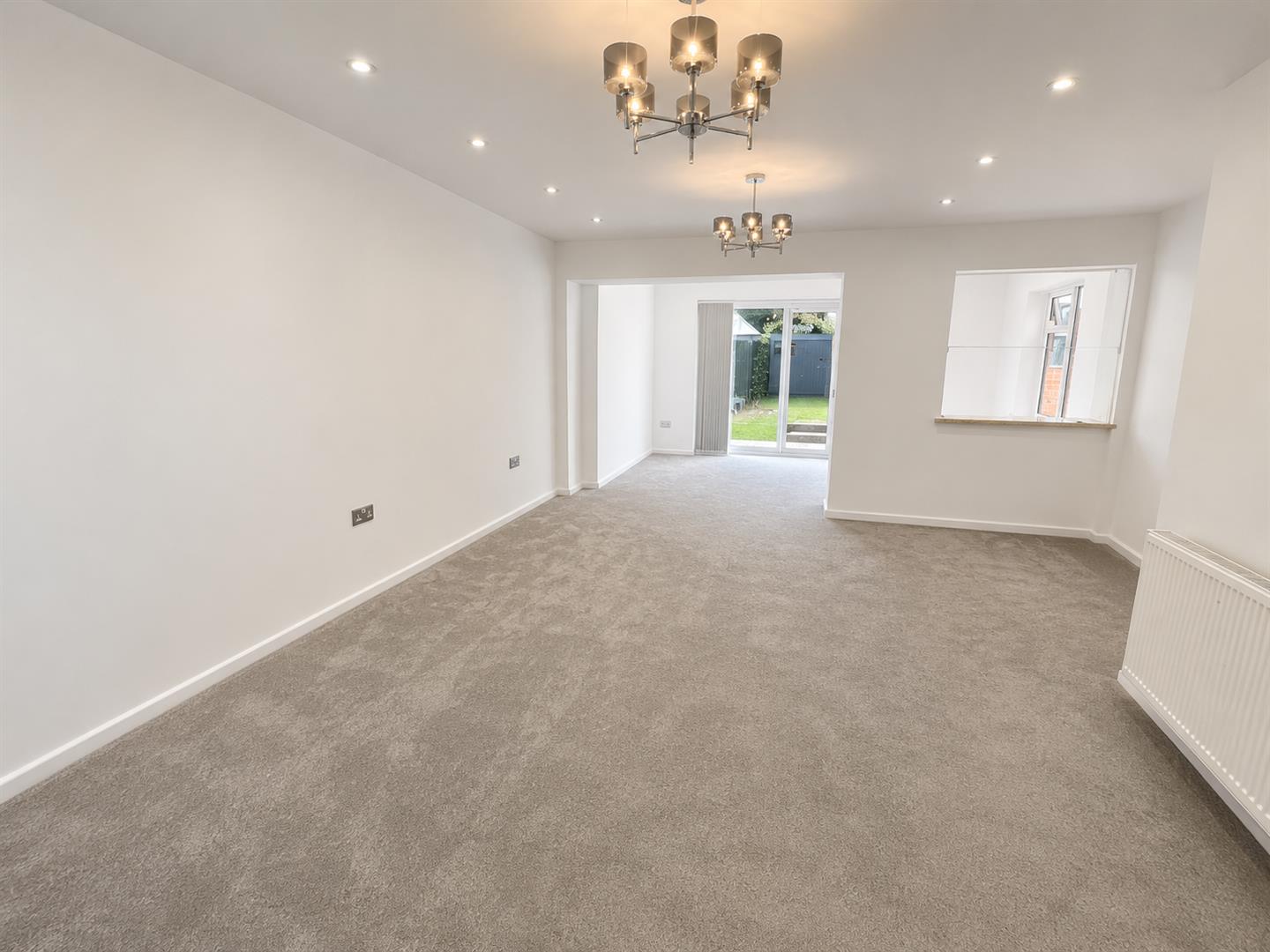 House Emery Close in Walsall