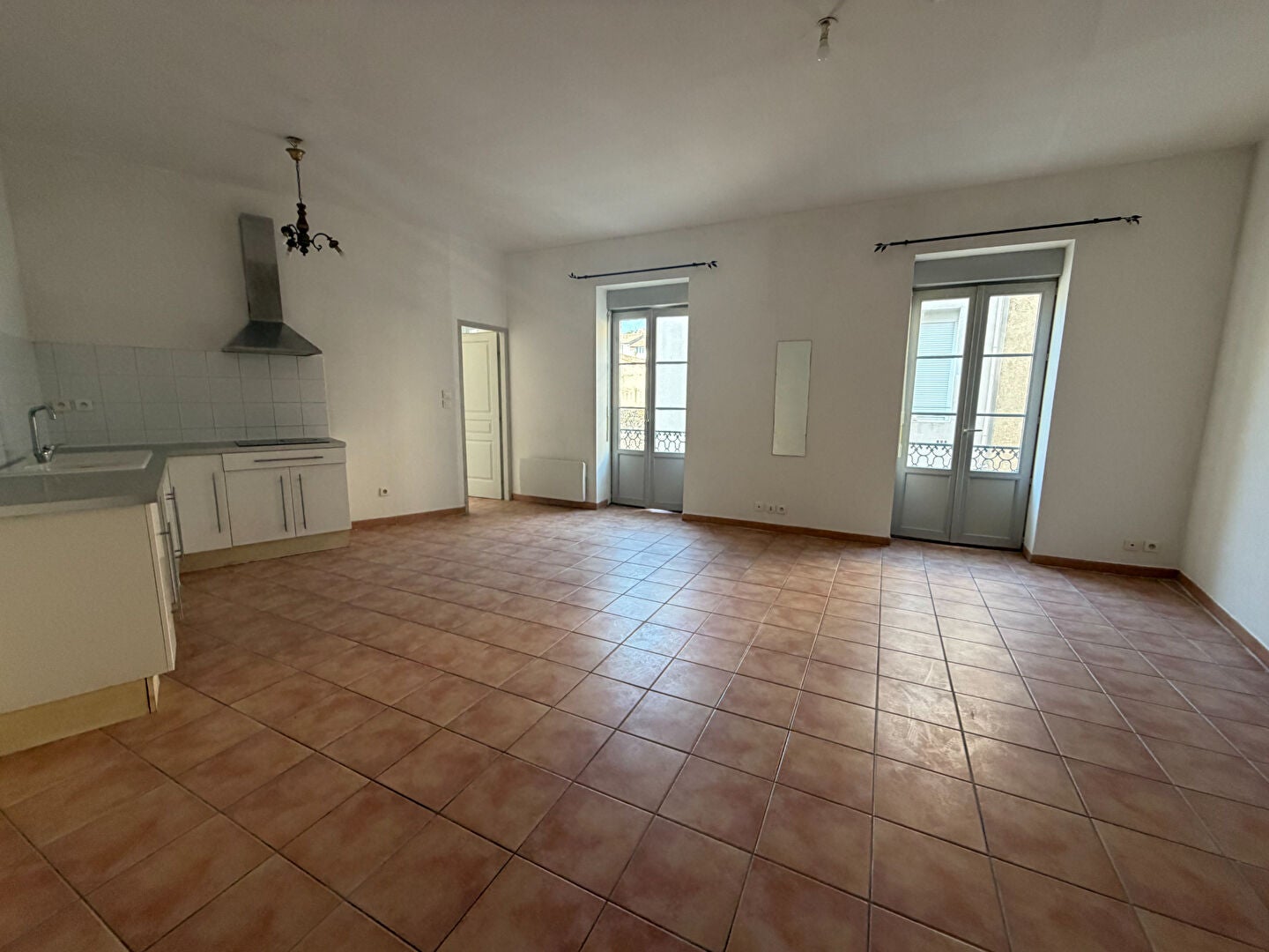Flat Chemin du Quartier d'Espagne in Nîmes
