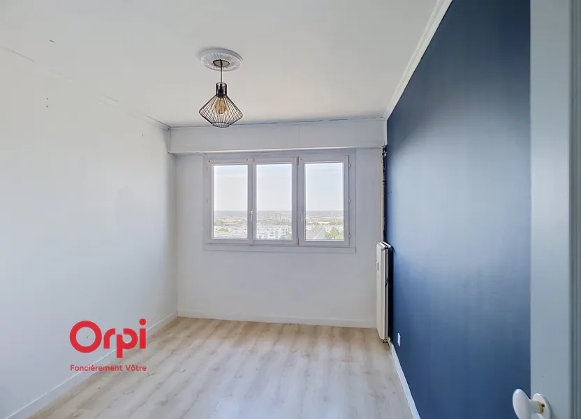 Flat Rue Yves Kartel in Nantes