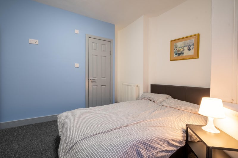 Room Sussex Road in Maidstone