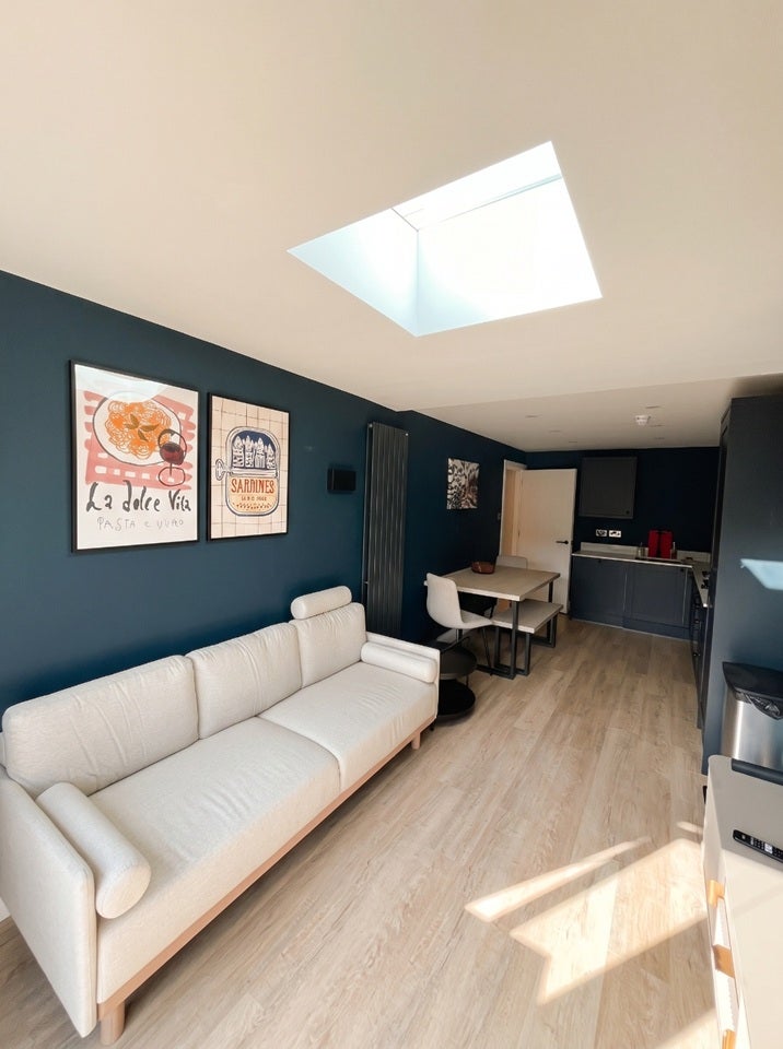 Room Mynchens in Basildon