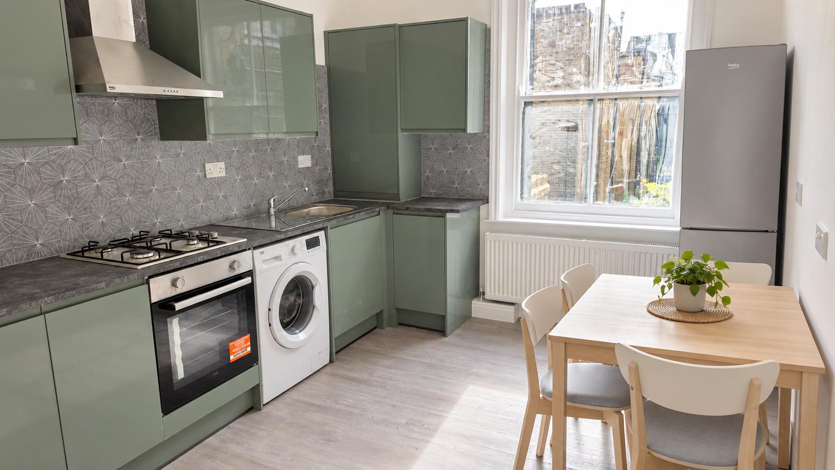 Room Fordham Street in Greater London