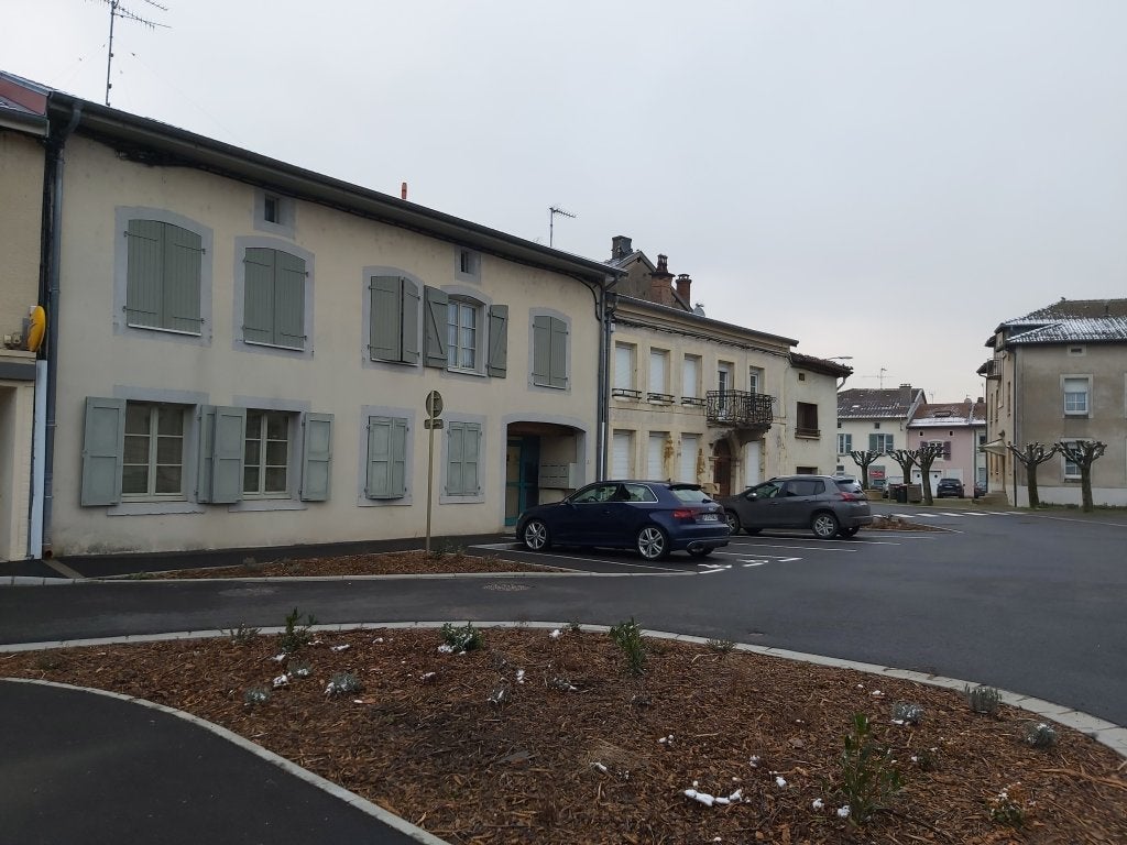 Biens à louer à Champdeniers, Damvillers | toitpourtoi