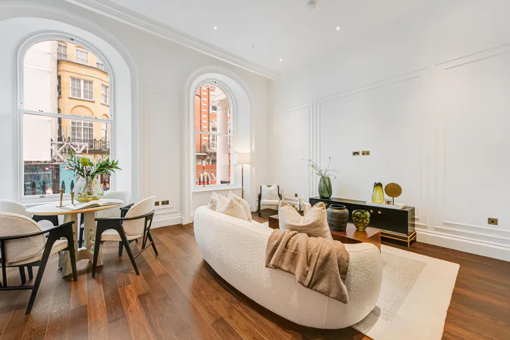 Flat Charles Street in City of Westminster
