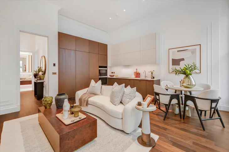Flat Charles Street in City of Westminster
