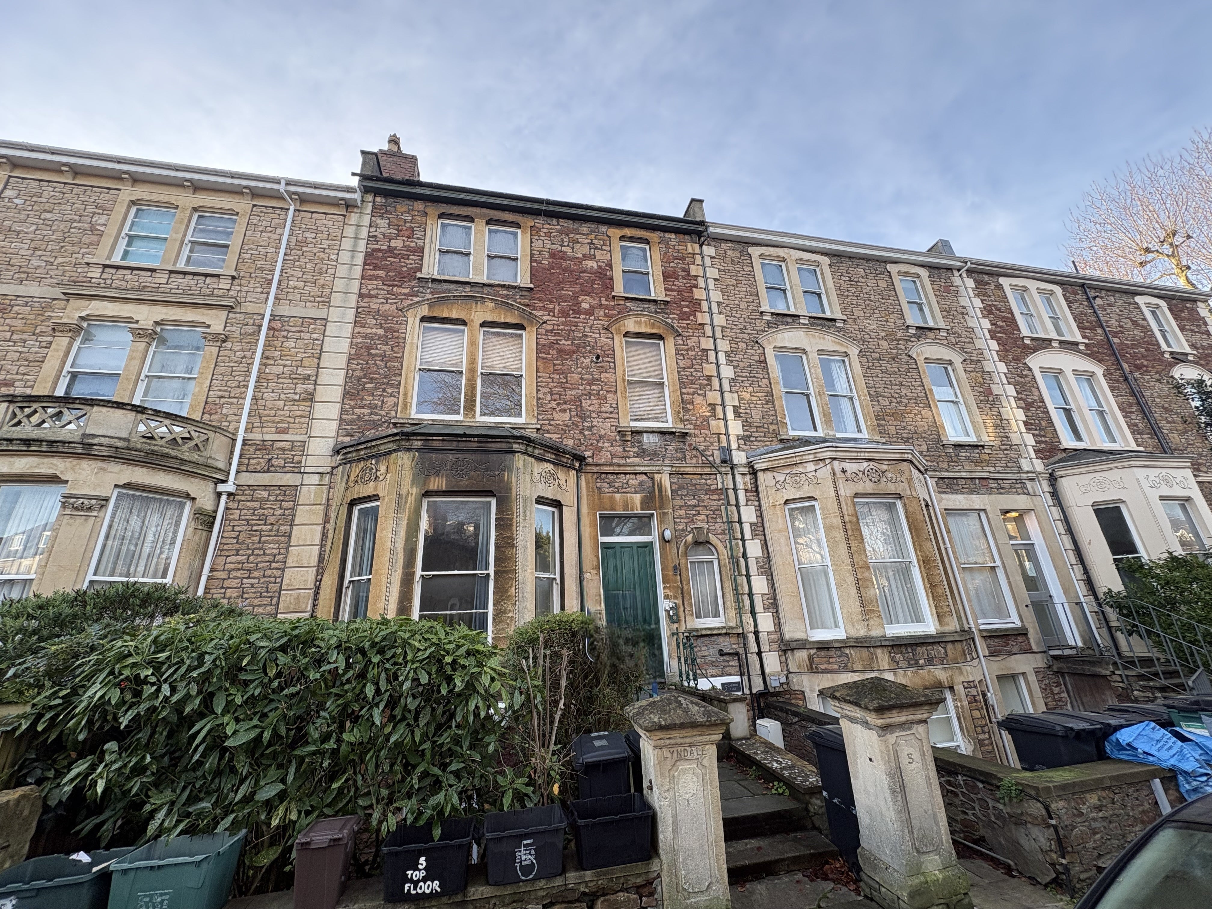 Flat Whatley Road in Bristol