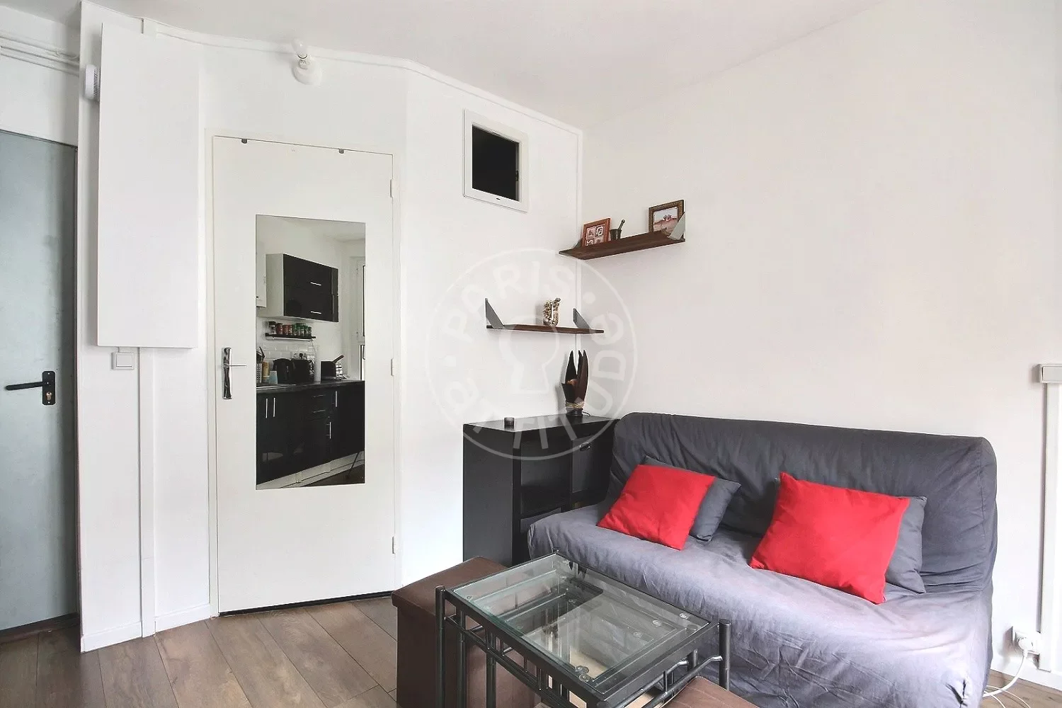 Flat Rue Davy in Paris