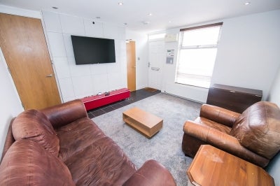 Room Harold Walk in Leeds