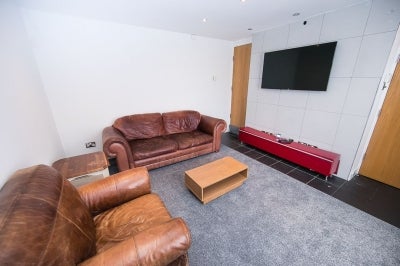 Room Harold Walk in Leeds