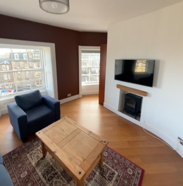 Flat Leith Walk in City of Edinburgh