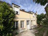 Flat Grand Chemin de Voulx in Montmachoux