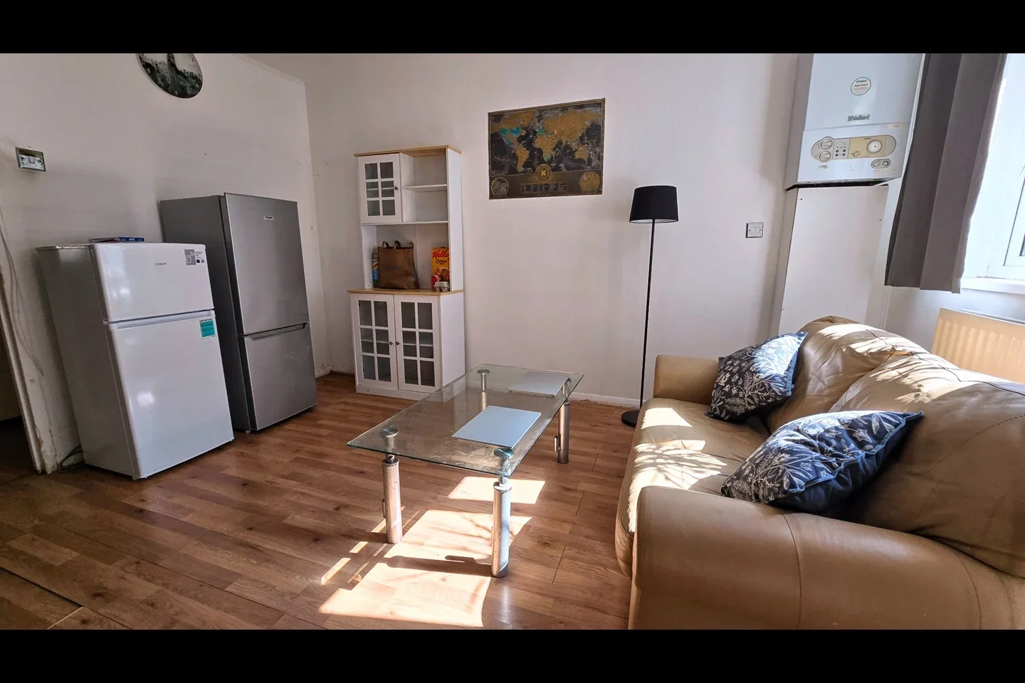 Room Tildesley Road in Greater London