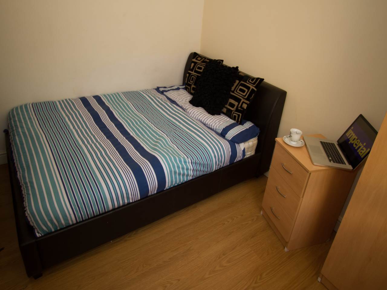 Flat Stow Hill in Newport