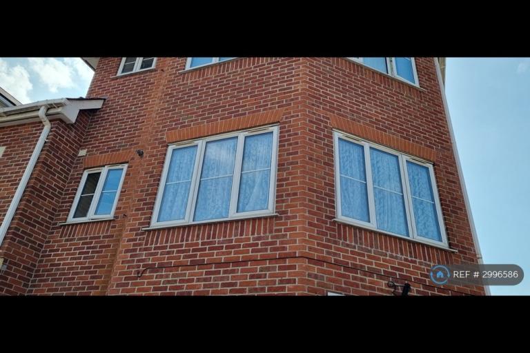 Flat Rumbridge Street in Southampton