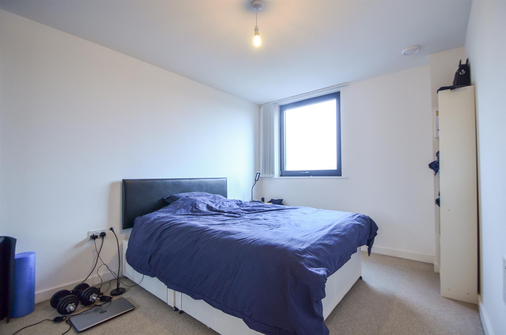 Flat Rotherhithe New Road in Greater London