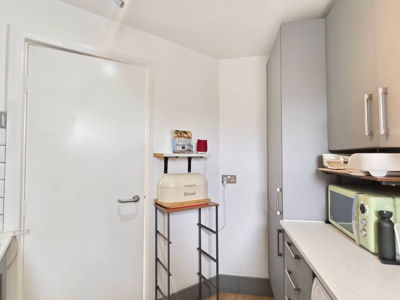 Flat Durward Street in Greater London