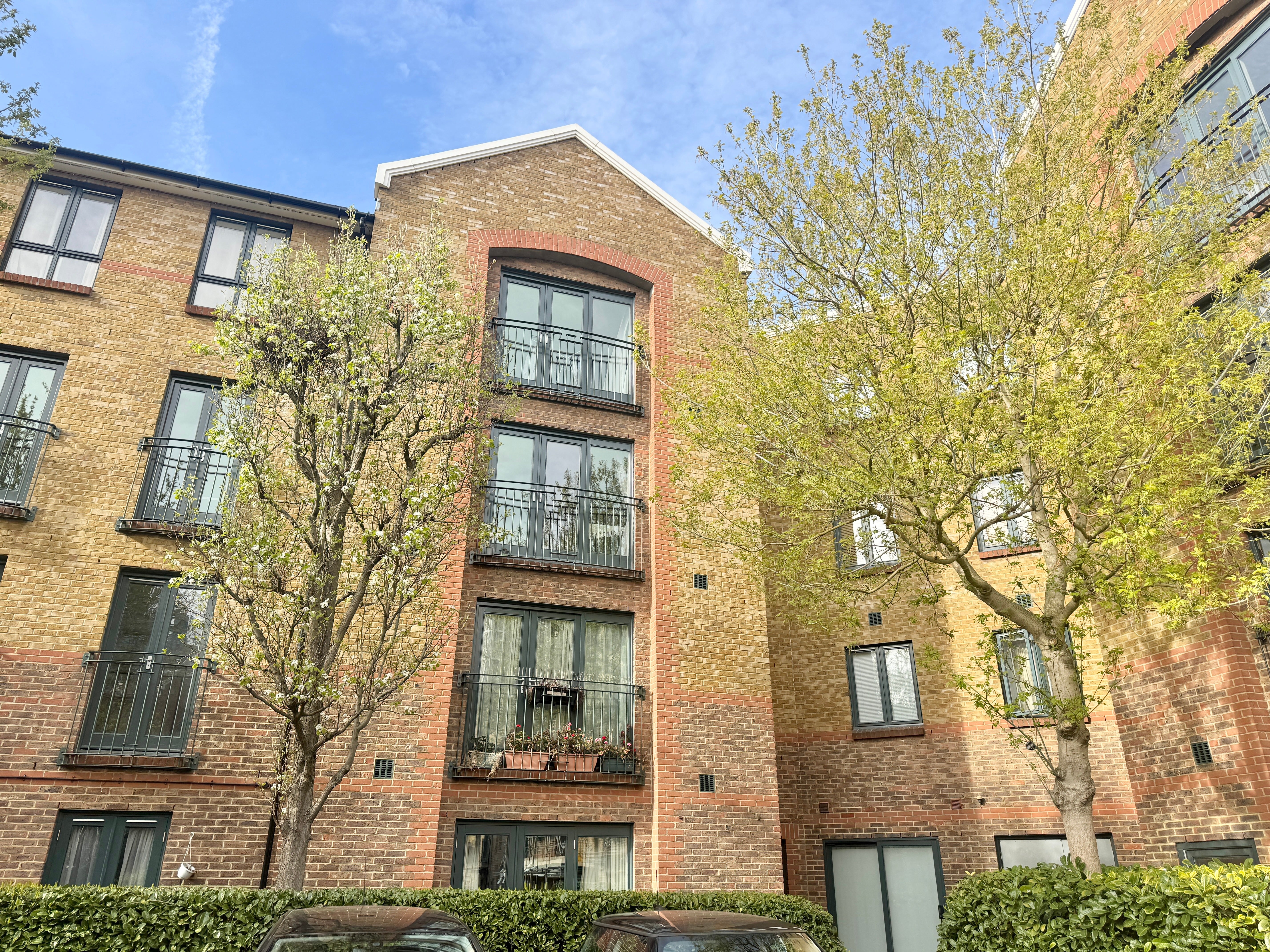 Flat Durward Street in Greater London