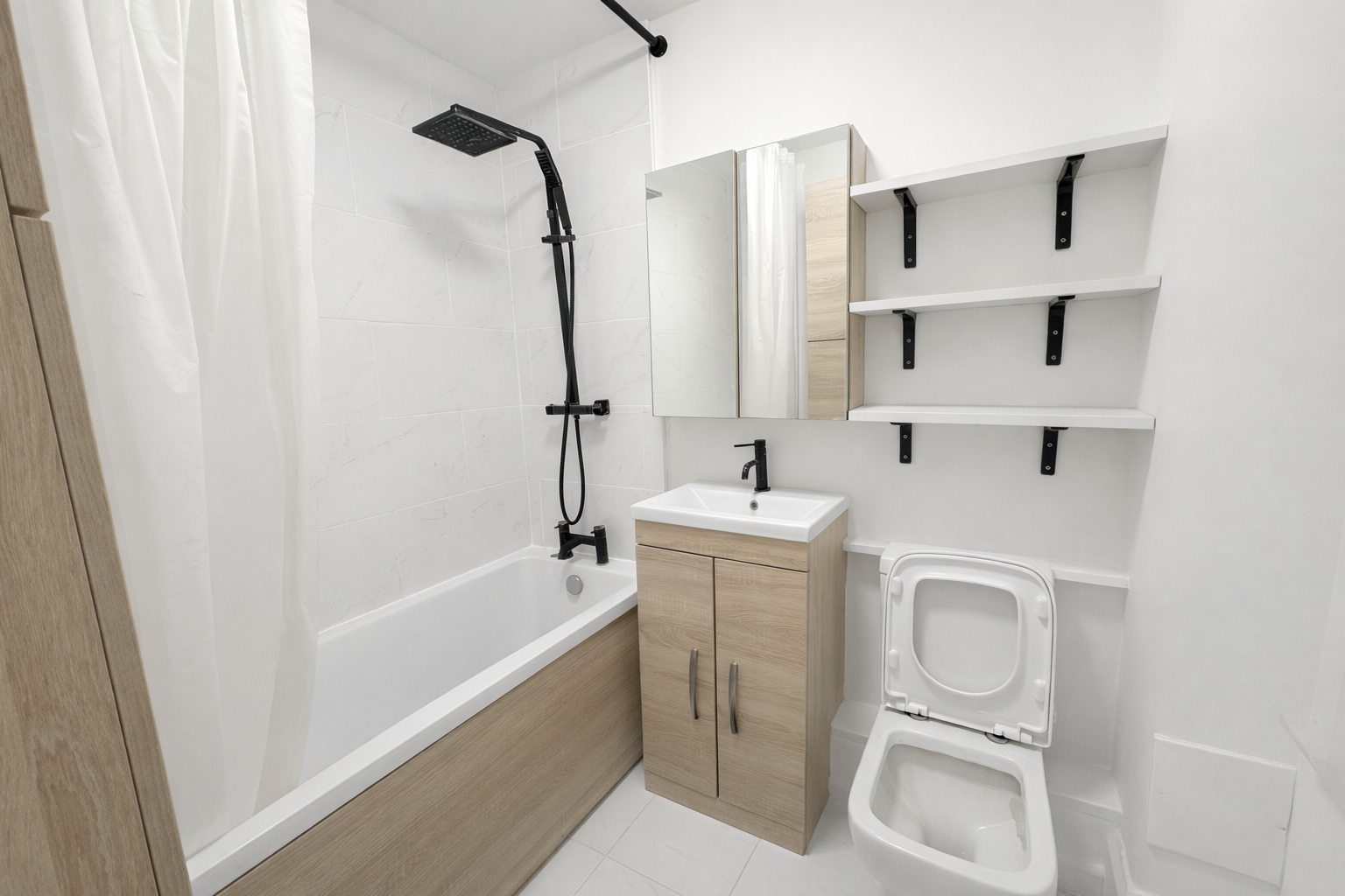 Flat Durward Street in Greater London