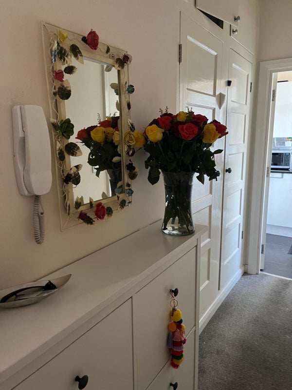 Flat Streatham High Road in Greater London