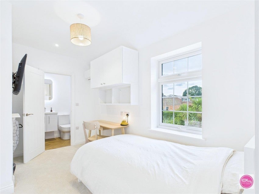 Room Charnwood Road in Charnwood