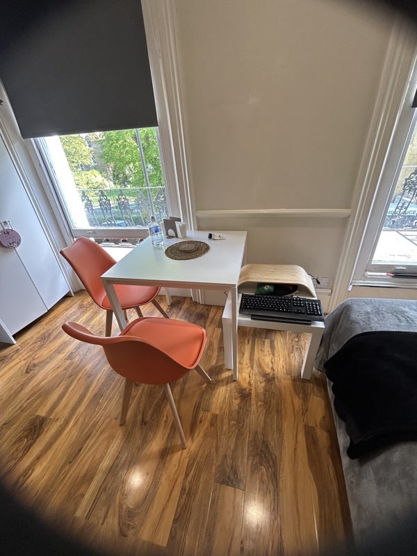 Room Goldney Road in City of Westminster