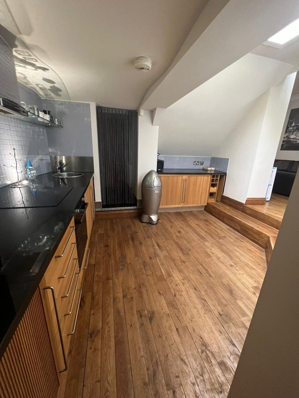 Room Murray Road in Rugby