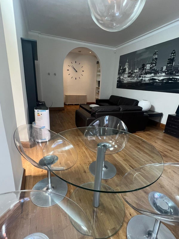 Room Murray Road in Rugby