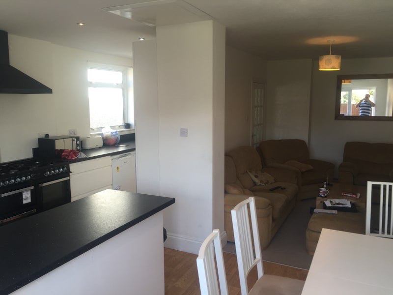 Room Grange Avenue in Bristol