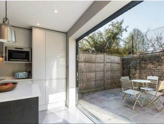House Claxton Grove in Greater London
