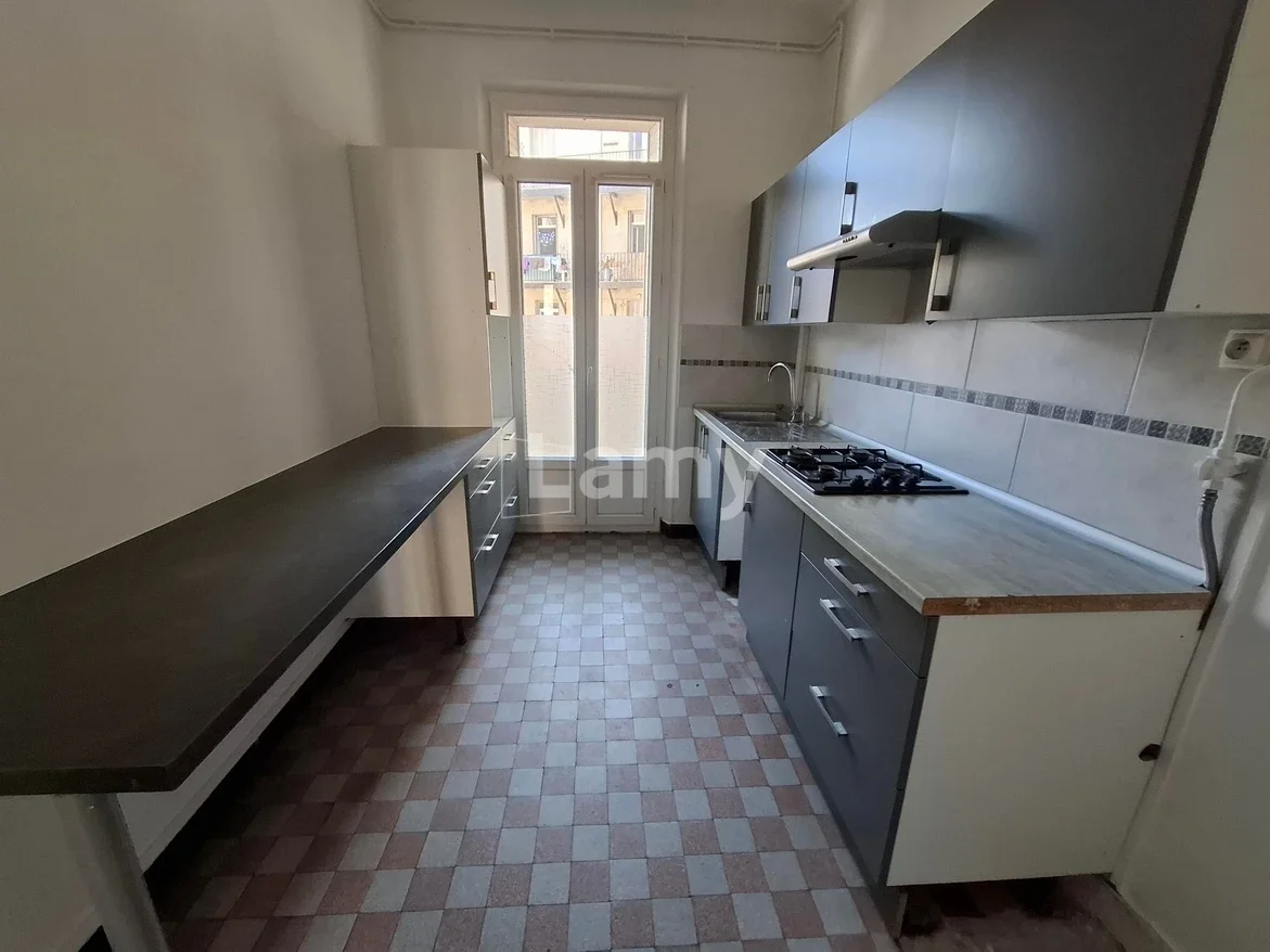 Appartement Place Sébastopol à Marseille