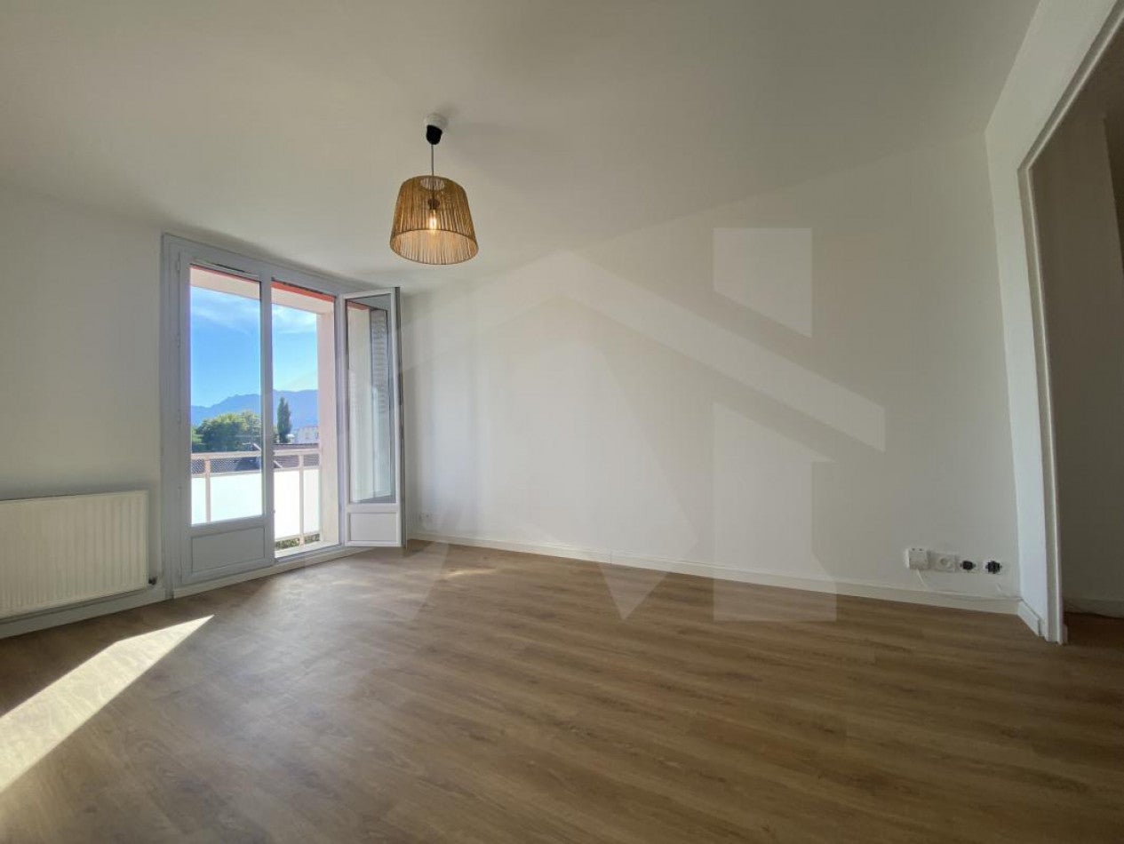 Appartement Avenue Ambroise Croizat à Saint-Martin-d'Hères