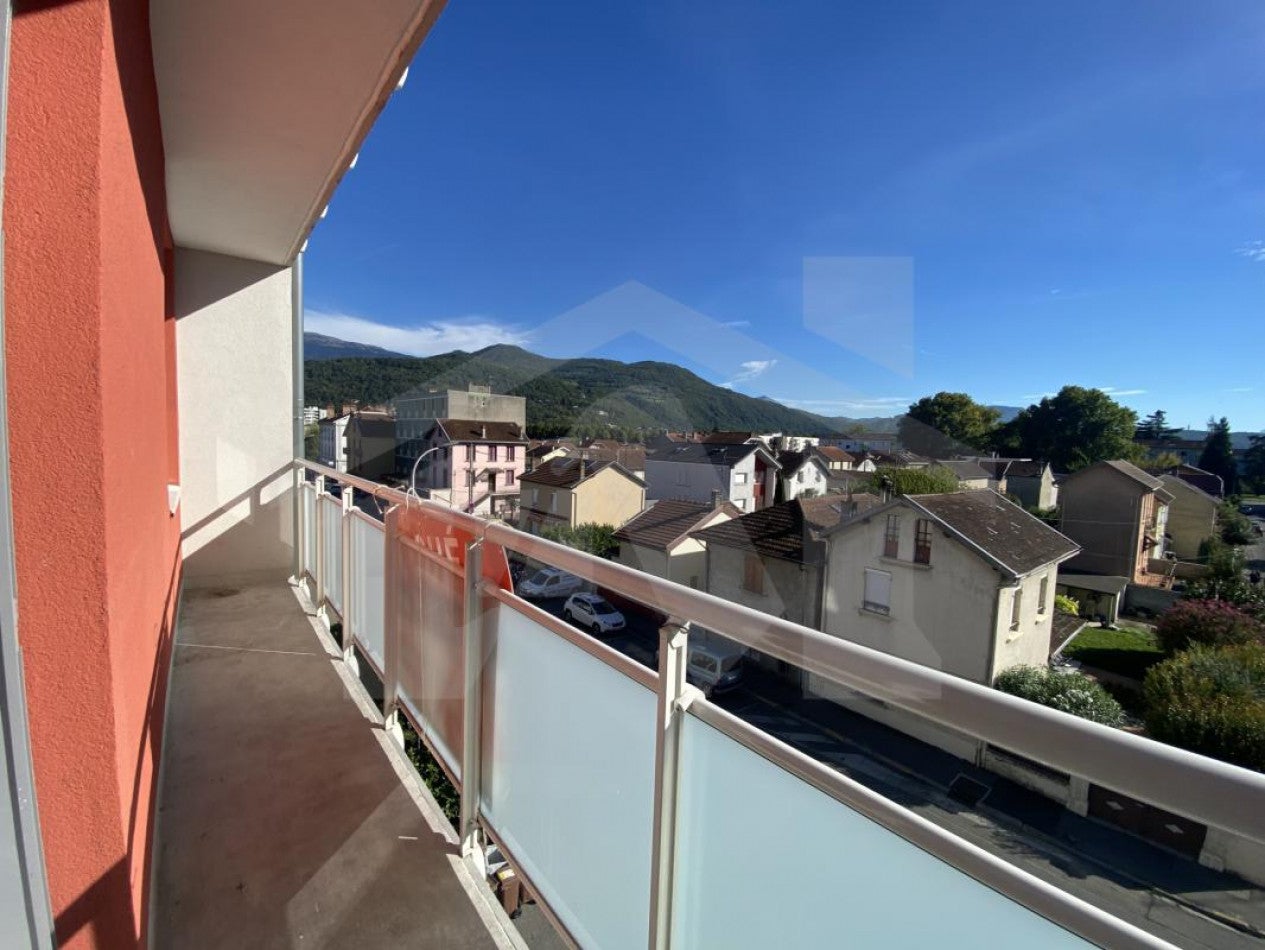 Appartement Avenue Ambroise Croizat à Saint-Martin-d'Hères