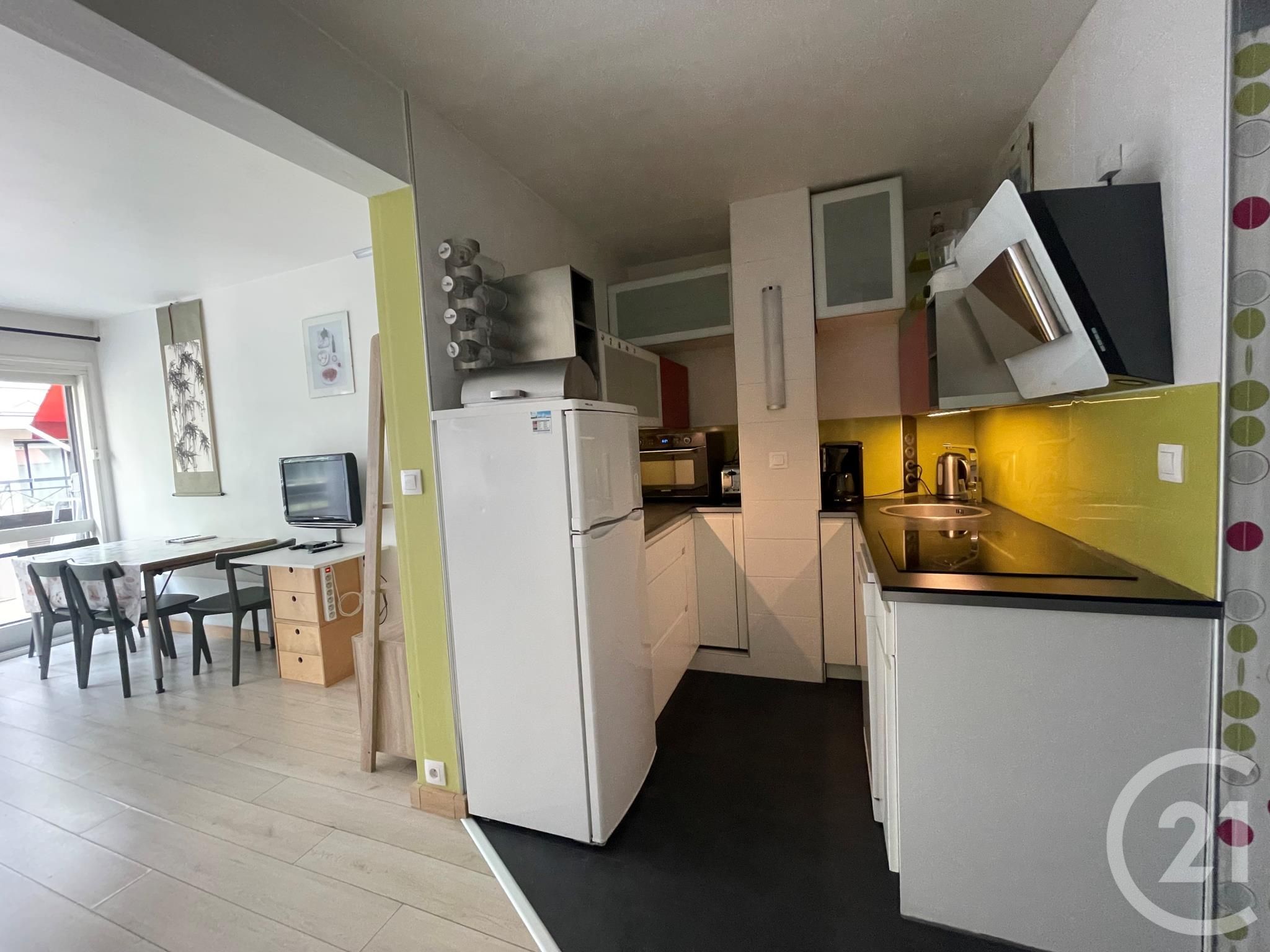 Flat Rue des Bergers in Paris