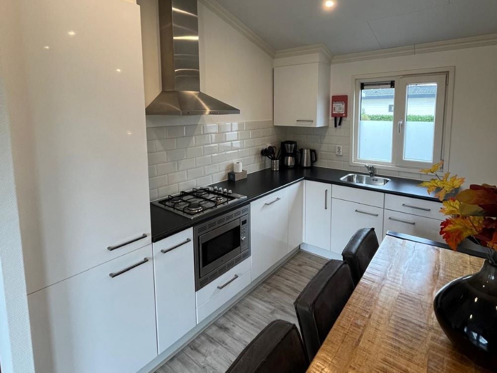Vrijstaande woning te koop: Rijksstraatweg 186-395, Dordrecht