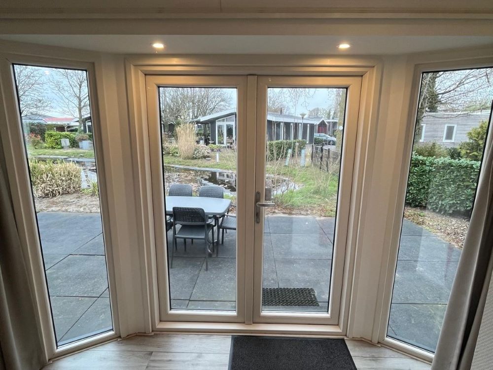 Vrijstaande woning te koop: Rijksstraatweg 186-395, Dordrecht
