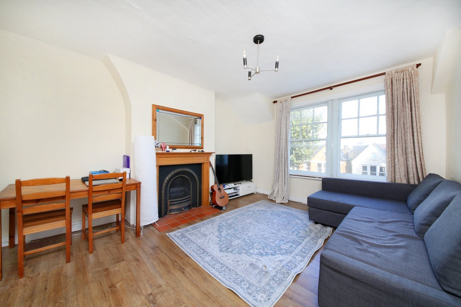 Flat Cavendish Road in Greater London