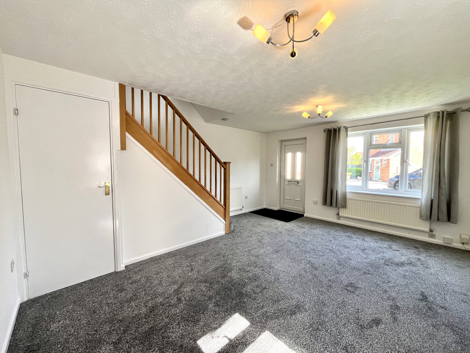 House Rosemary Avenue in Stafford