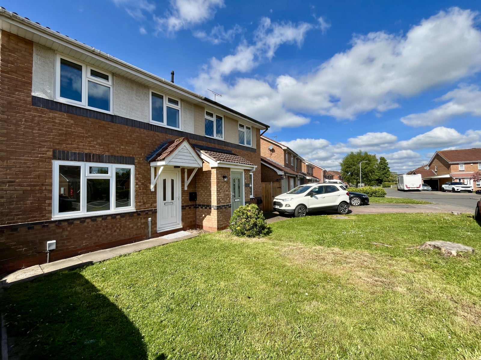 House Rosemary Avenue in Stafford