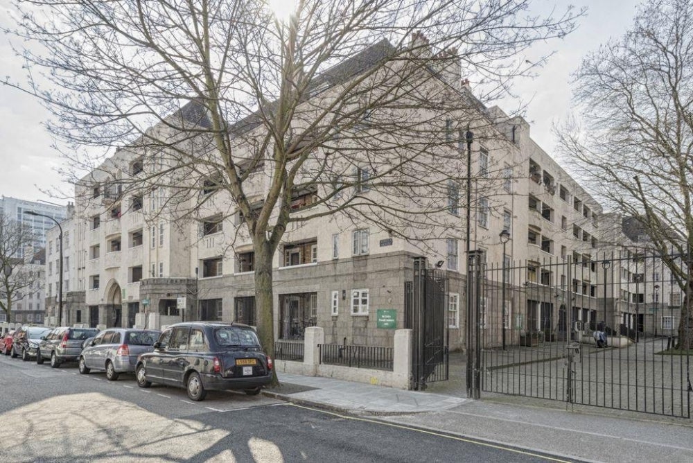 Flat Chalton Street in Greater London