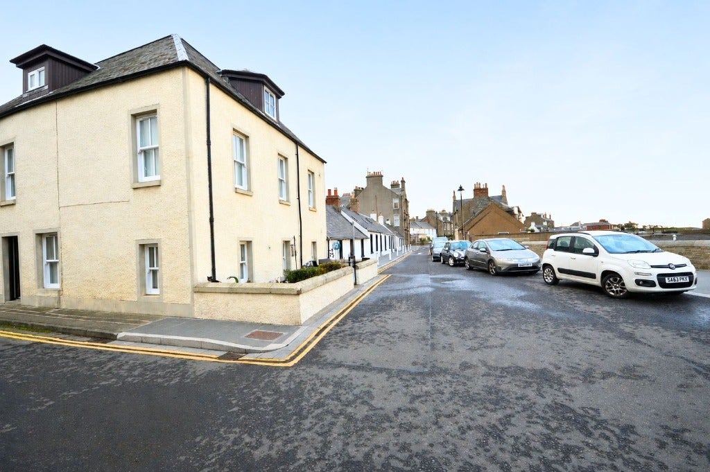 Flat Ambrose Street in Dundee