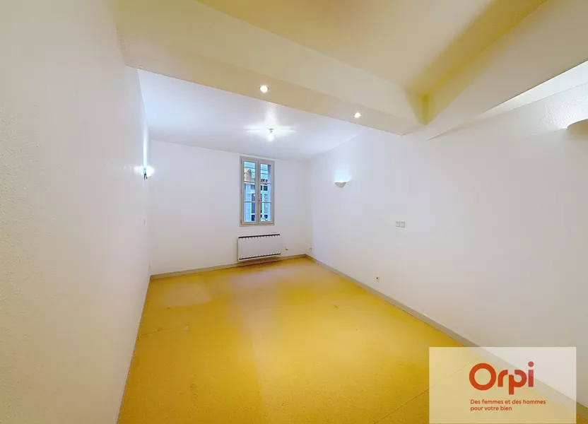 Appartement Rue Saint-Nicolas à Montluçon