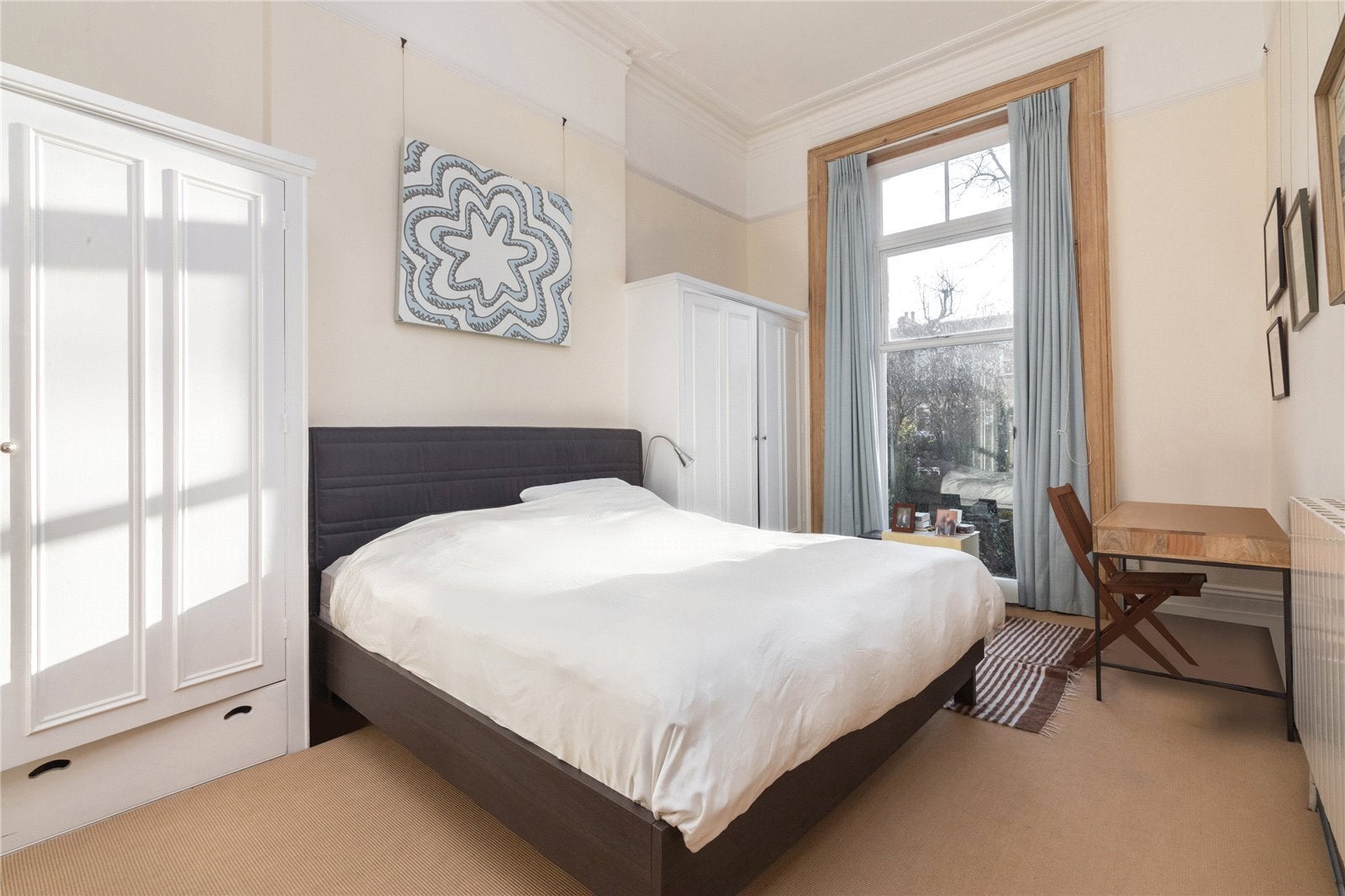 Flat Belsize Park Gardens in Greater London