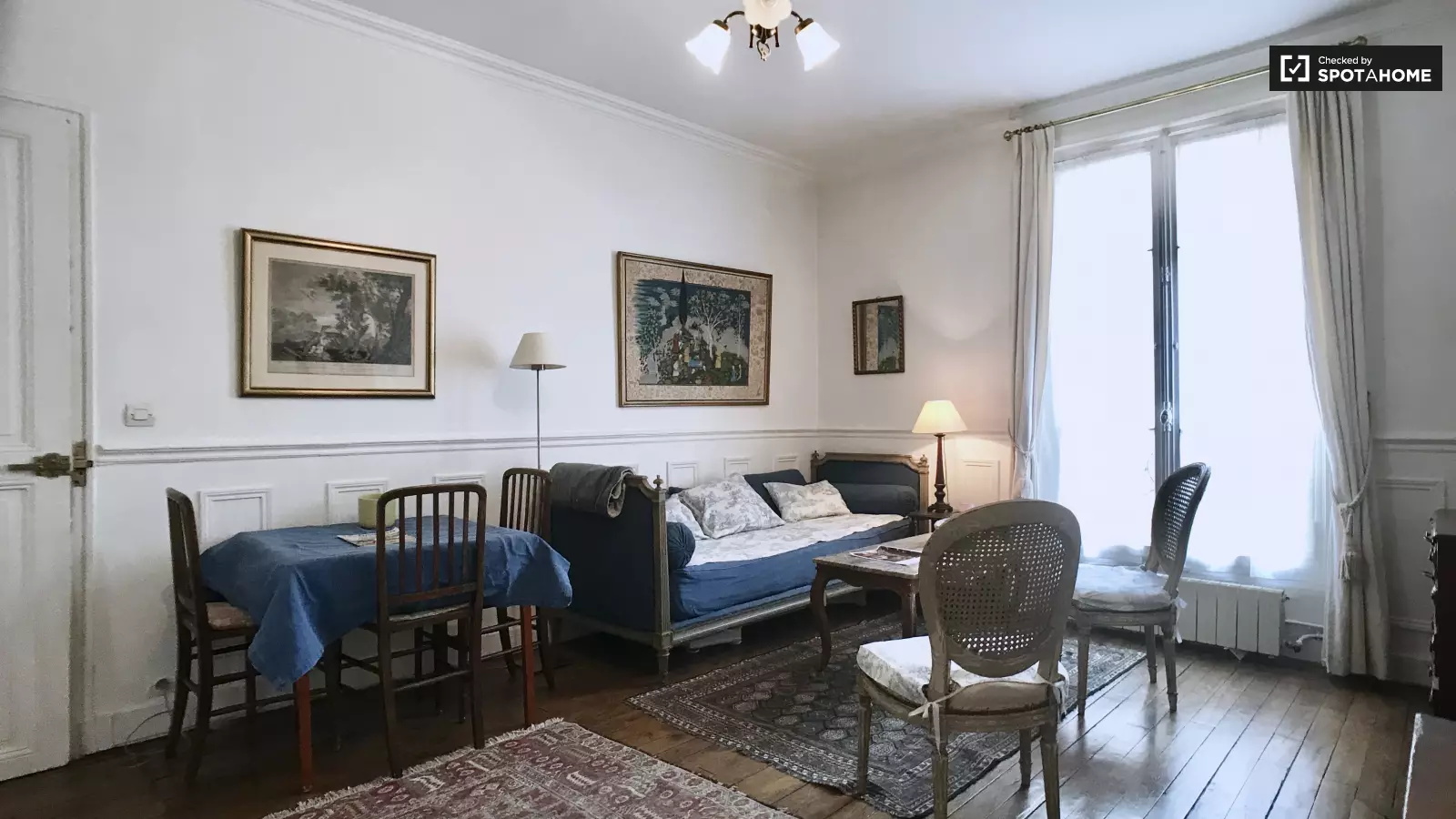 Appartement Rue de la Comète à Paris