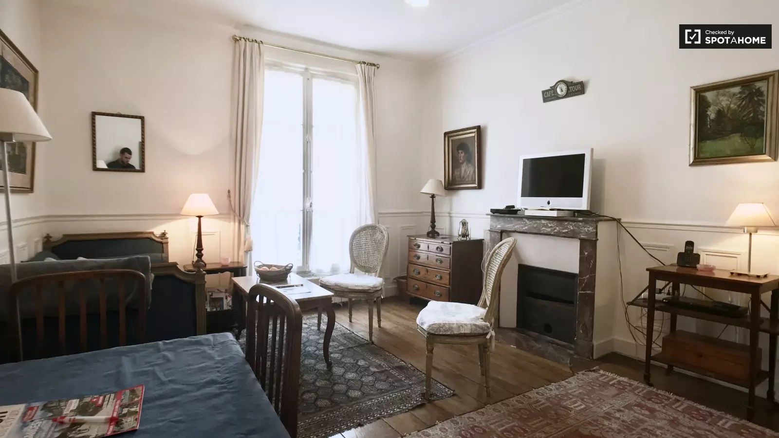 Appartement Rue de la Comète à Paris