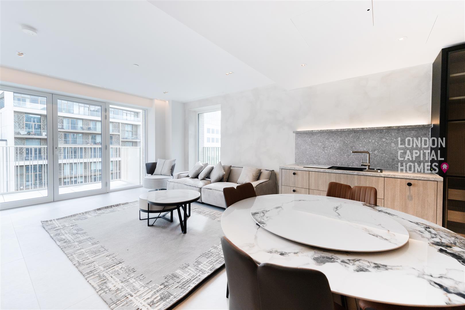 Flat Lewis Cubitt Walk in Greater London