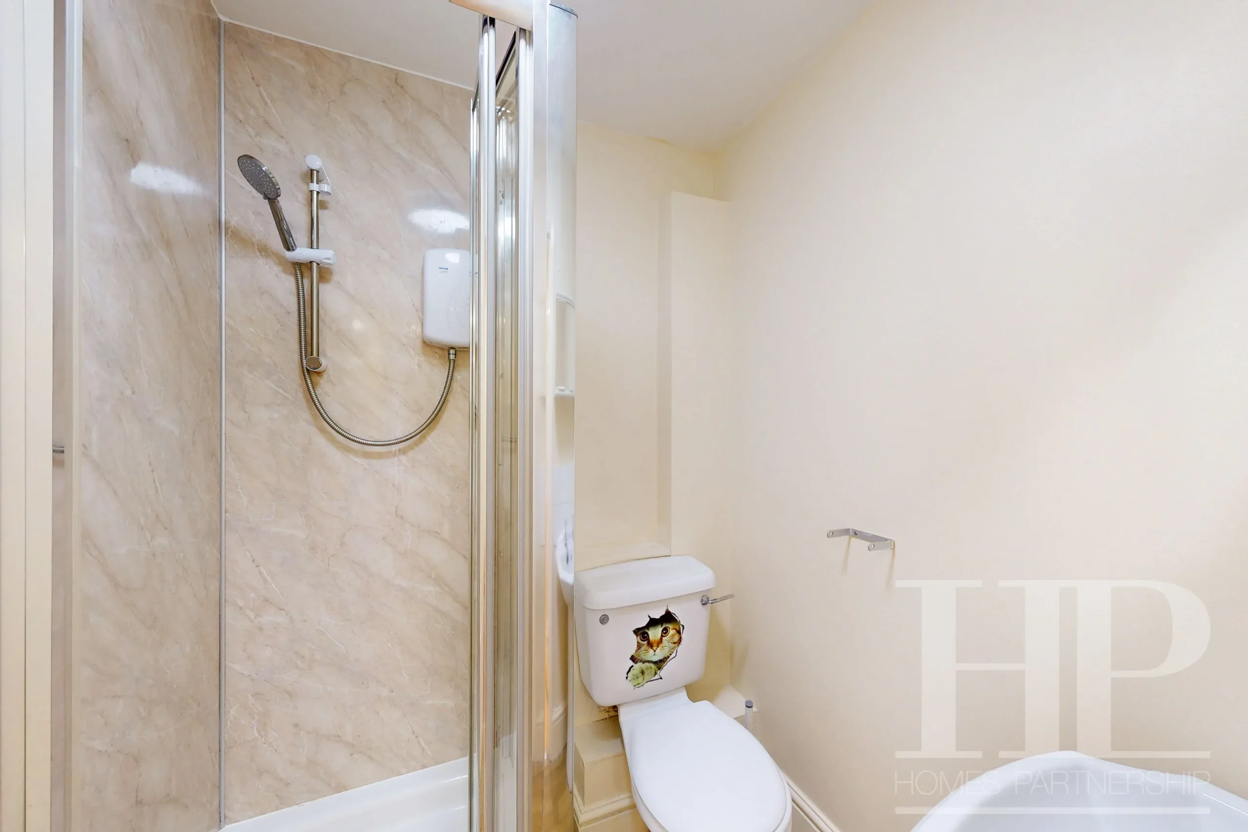 Room Reigate Road in Mole Valley