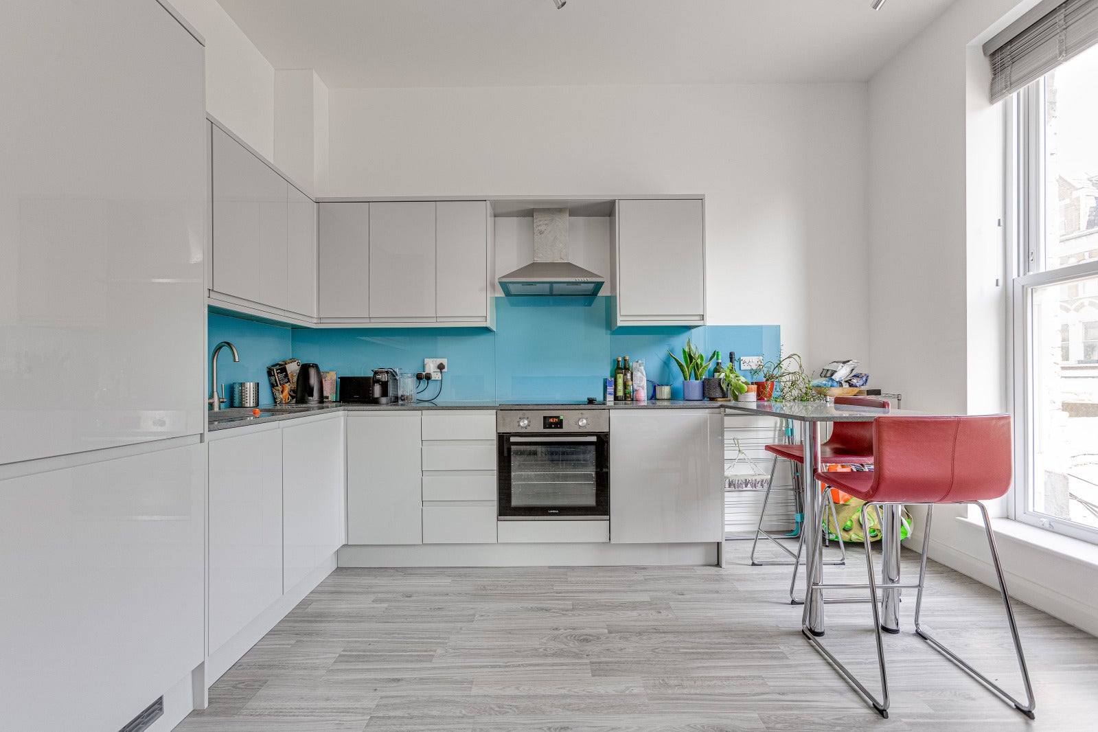 Flat Dorothy Road in Greater London