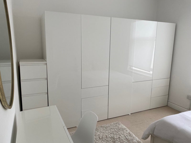 Room Brodrick Road in Greater London