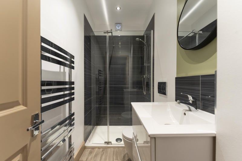 Room Morris Lane in Leeds