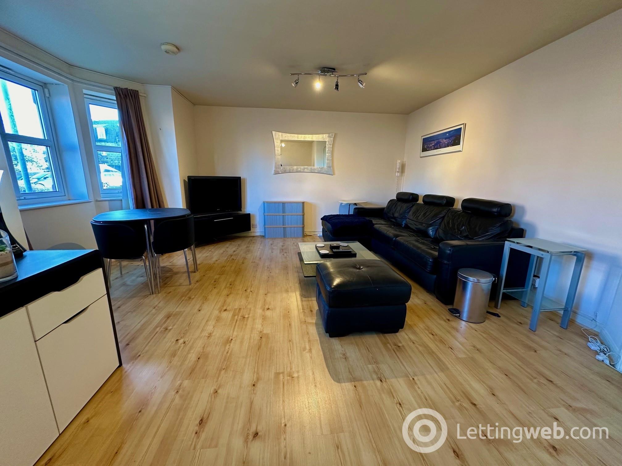 Flat Ashgrove Avenue in Aberdeen City